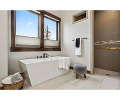 Kitchen remodelers bend