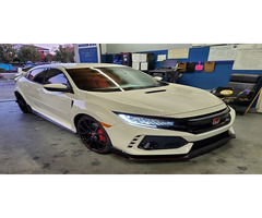 Fast & Reliable Tow Truck Service in Richmond – J&E Automotive